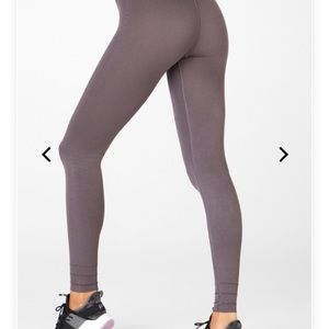 NWT Fabletics Sculpt Knit Essential Legging